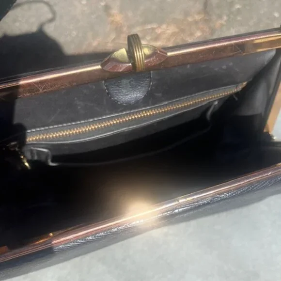 Vintage Lesco 1960s Lizard Handbag - Picture 5 of 11